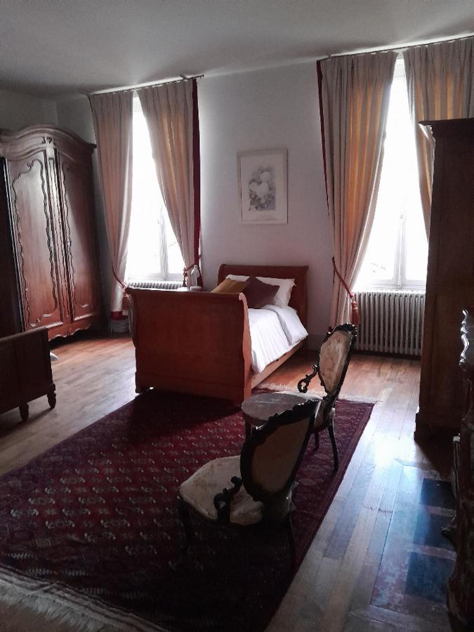 Chambres D'Hotes Montbron Luchapt Kültér fotó